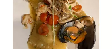 Piccolo Mondo Ristorante Lounge Bar