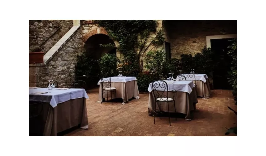 La Piana dei Mulini/Albergo diffuso, ristorante e location matrimoni