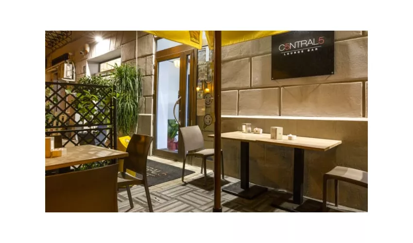 C5ntral5 Lounge Bar