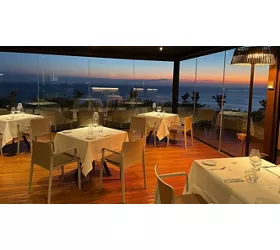Aria, Ristorante a Villa Riviera