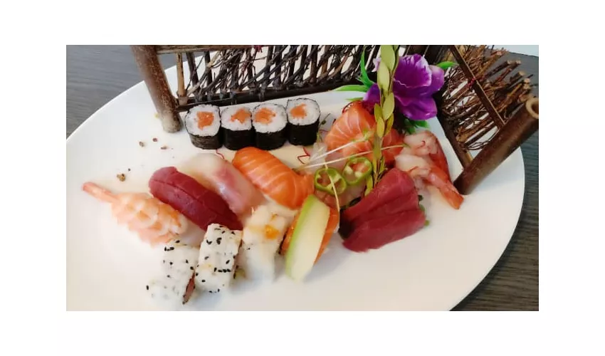 Snow sushi