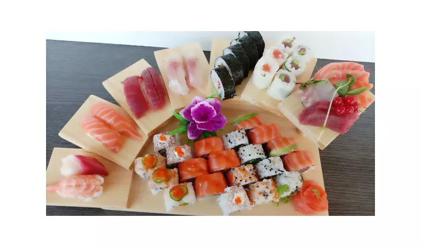 Snow sushi