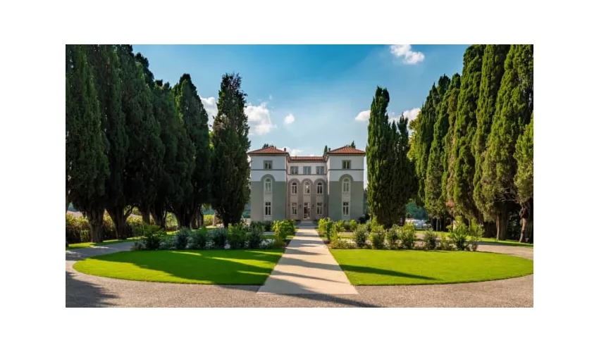 Villa Monty Banks