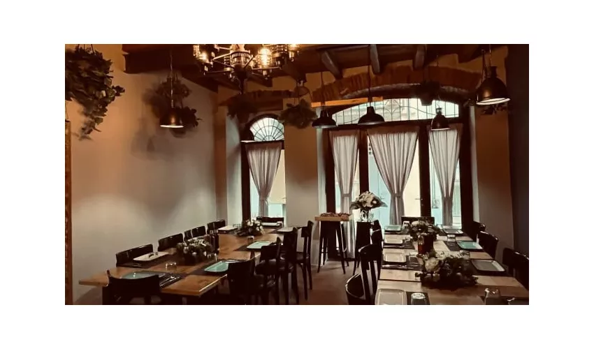 L'Officina Drink Bar & Restaurant in Via S.Faustino