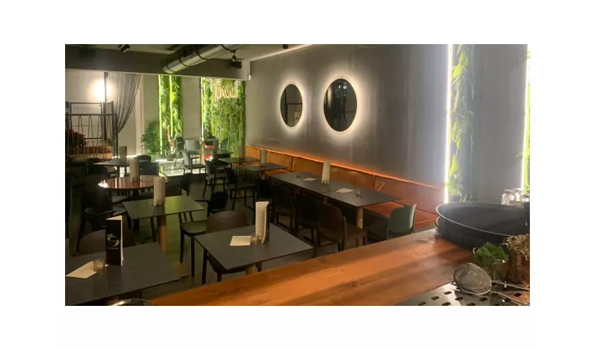 The Jungle Cocktail & Tapas