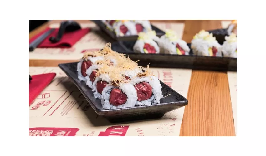 Ramen Bar Akira & Cerulli Sushi