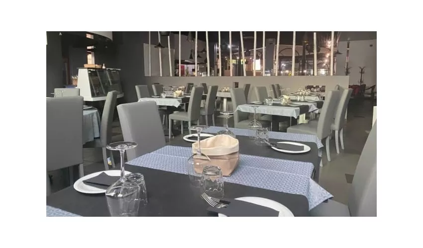 Skorpion Restaurant & Lounge