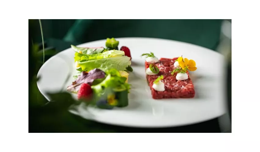 Cafe Continentale