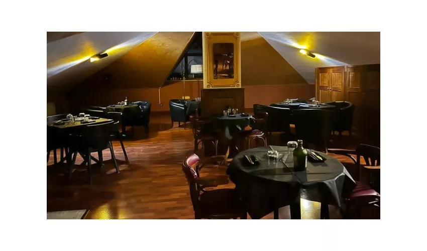 Black Pearl Pub