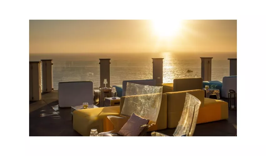 Cielo Sky Lounge Bar