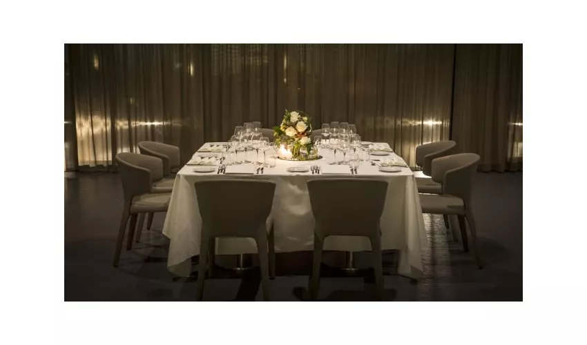 Il Bolognese Bar & Restaurant by "UNA cucina"