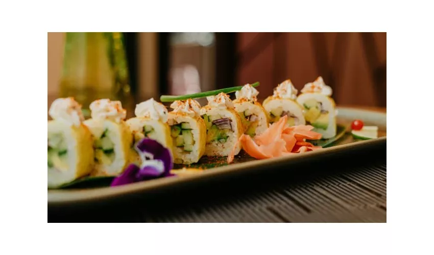 Midori - Sushi & Thai Restaurant