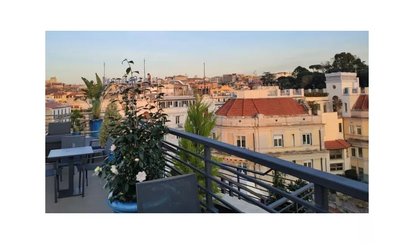 U Visionary Roma Hotel