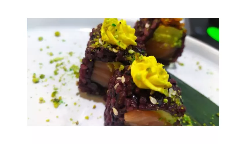 Mizuki Fusion Restaurant - Sushi