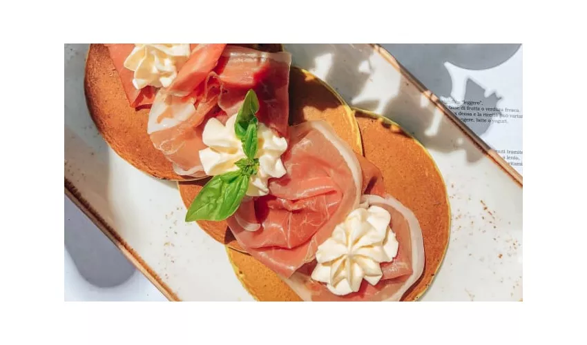Elk Bakery