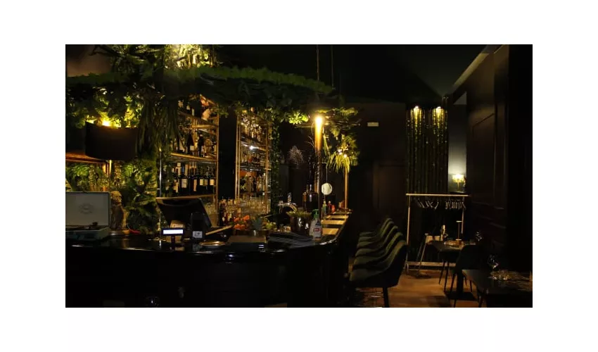 Nero Restaurant