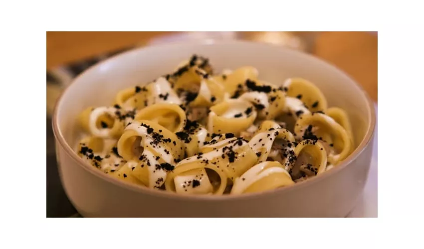 Contempo Bar Experience