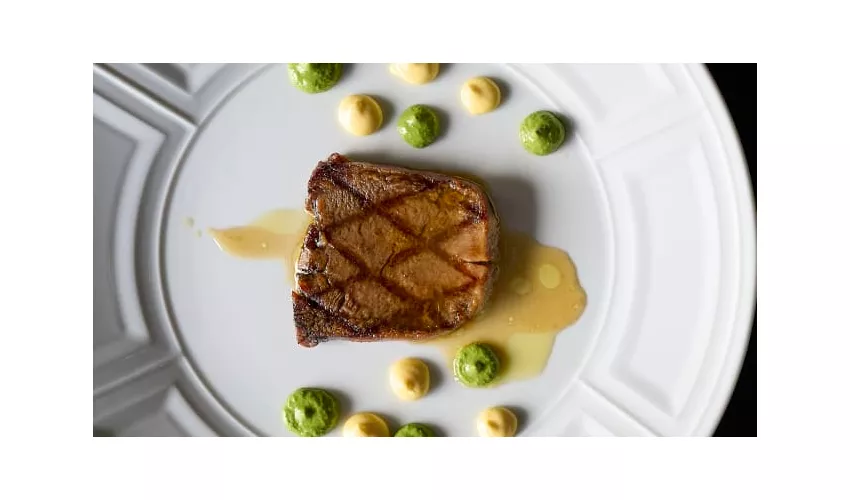 EXÉ Restaurant
