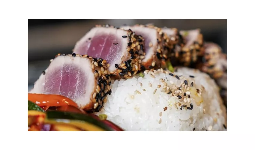 ITARIA extraordinary sushi