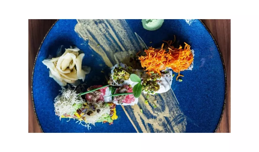 ITARIA extraordinary sushi