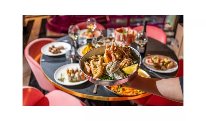 Flamingo - Club & Restaurant