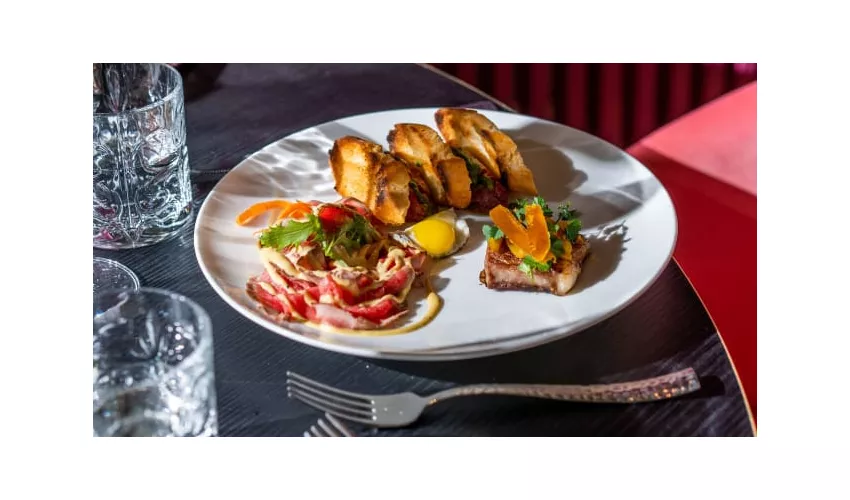 Flamingo - Club & Restaurant