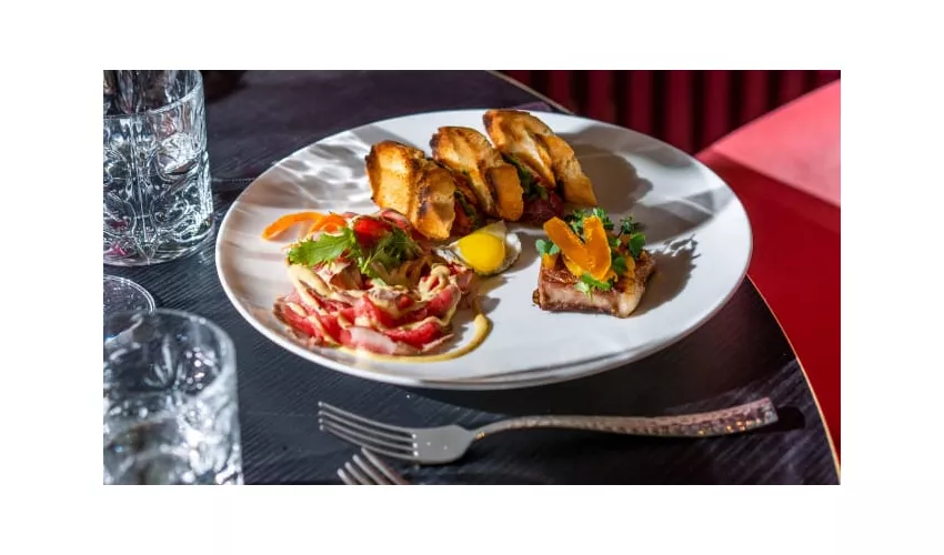Flamingo - Club & Restaurant