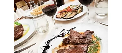Ristorante - Enoteca Bacciomeo di Fiumalbi Monia