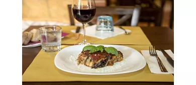 La Taverna Pizzeria Bisteccheria