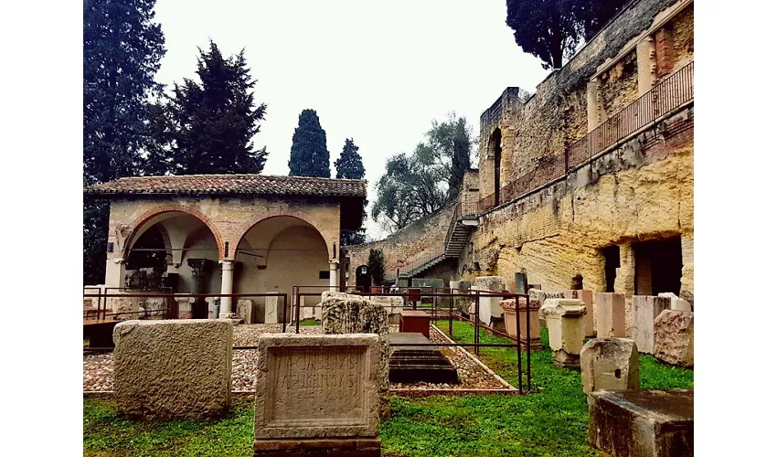 Archäologisches Museum im Römischen Theater