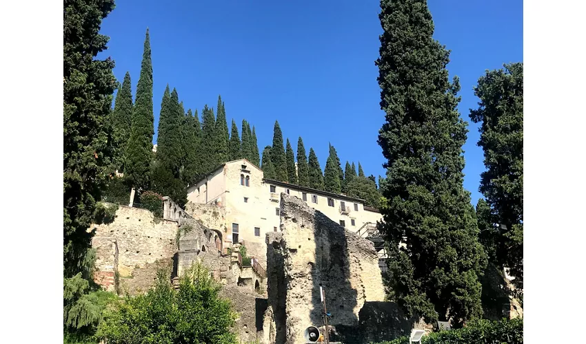 Archäologisches Museum im Römischen Theater