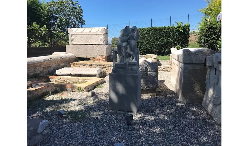 Zone archéologique d'Aquilée - lieu de sépulture romain