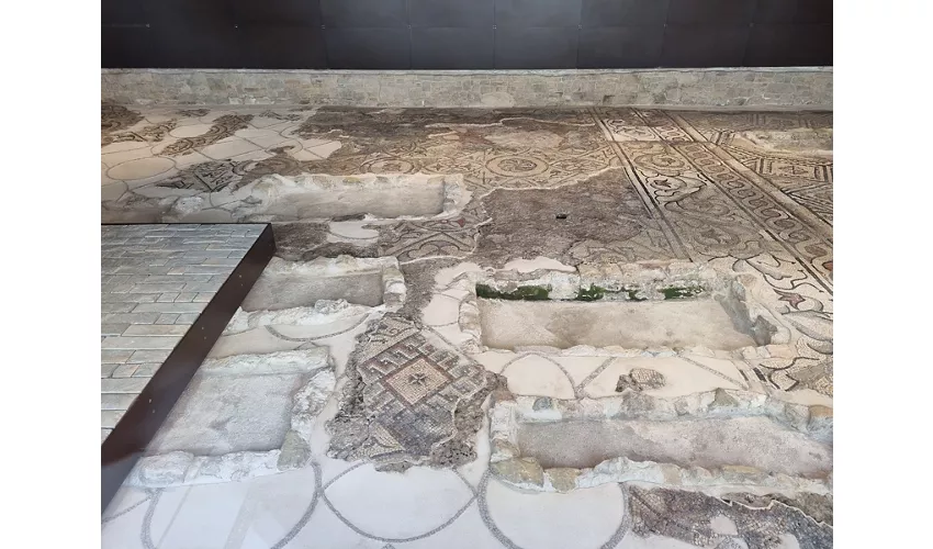 Zone archéologique d'Aquilée - lieu de sépulture romain