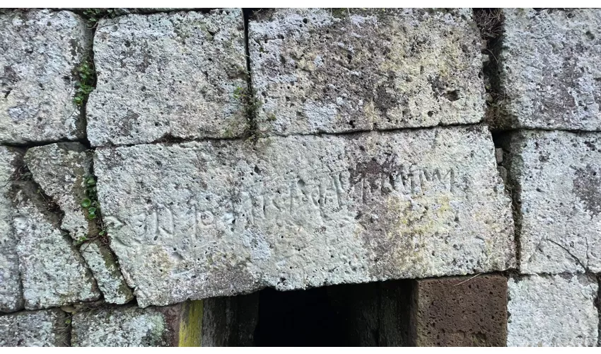 Etruskische Nekropole von Crocifisso del Tufo