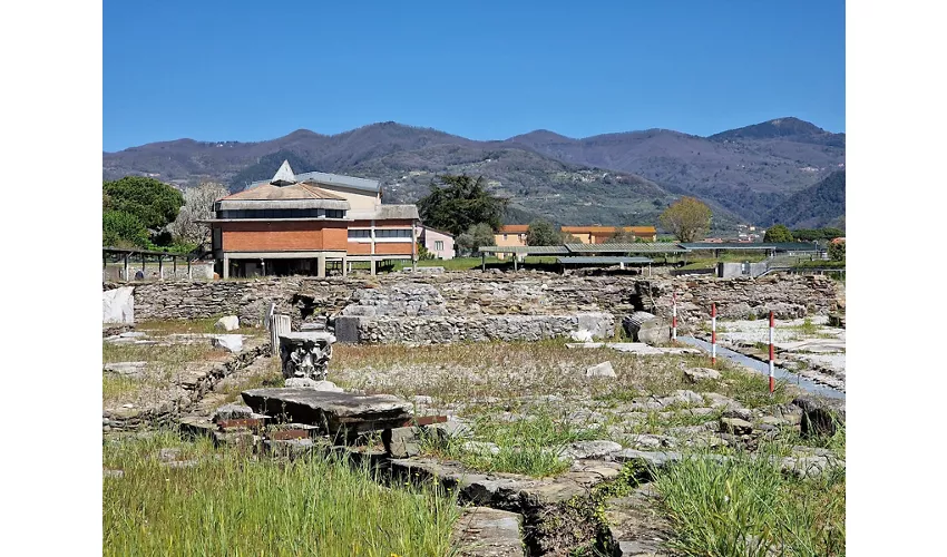 Museu Arqueológico Nacional e área arqueológica de Luni