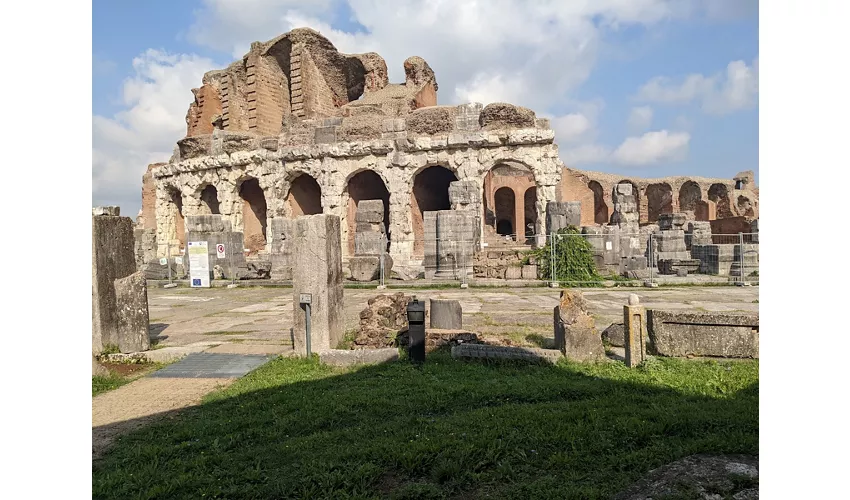 Amphithéâtre de Capoue