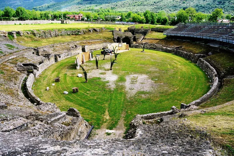 Area archeologica dell'anfiteatro romano di Avella