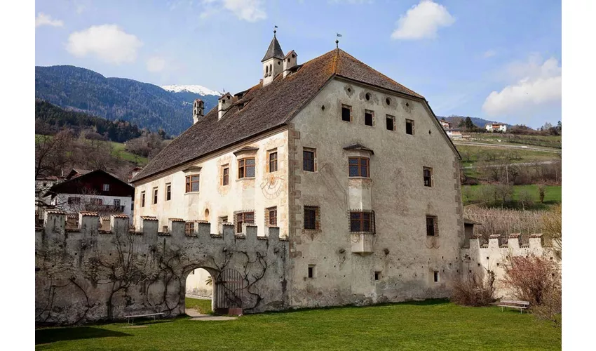 Castel Velturno