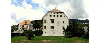 Castel Velturno