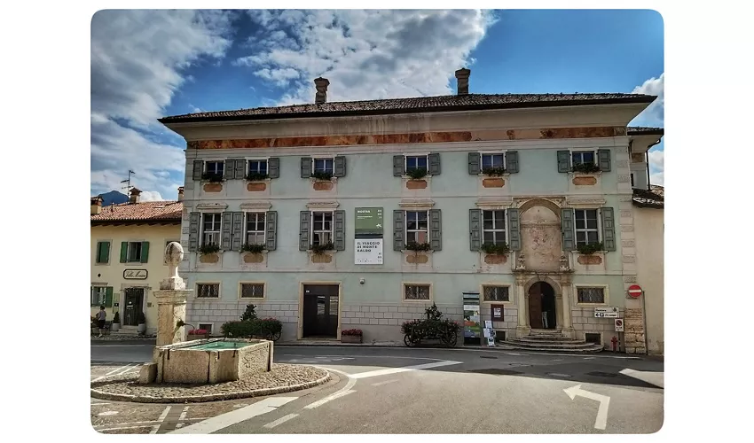 Palazzo Eccheli Baisi