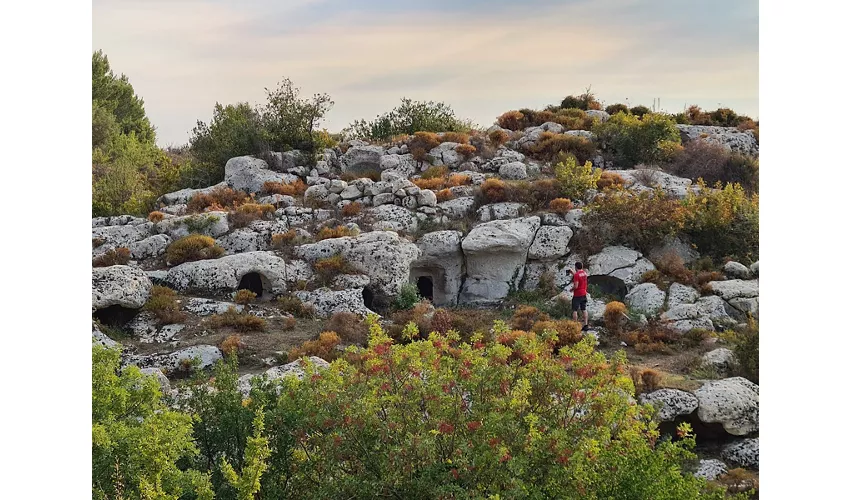 Nekropolen von Castelluccio
