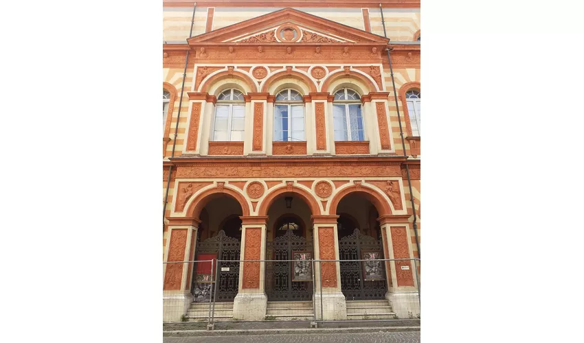 Teatro Borgatti