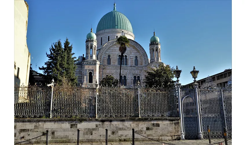 Synagogue and Jewish Museum in Florence