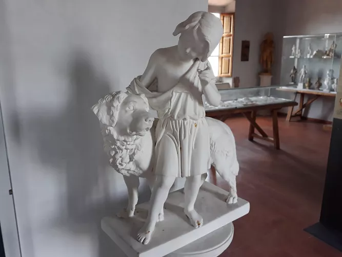 Museo della figurina di gesso e dell'emigrazione "G.Lera"