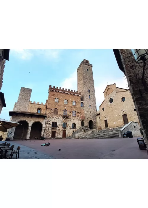 Palazzo Comunale, Pinacoteca, Torre Grossa