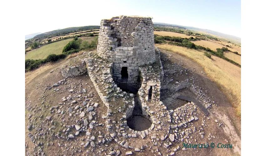 Nuraghe de Is Paras