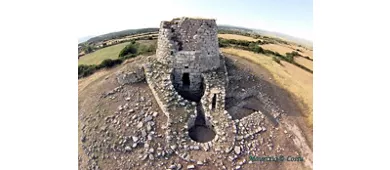 Nuraghe de Is Paras