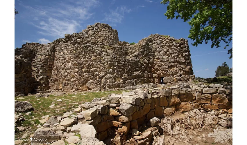 Nuraghe Adoni, Villanova Tulo