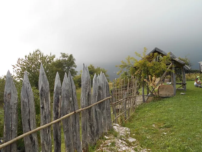 Villaggio preistorico Monte Corgnon