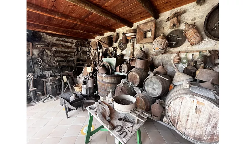 Village souterrain et grottes de Sant'Antioco en Sardaigne